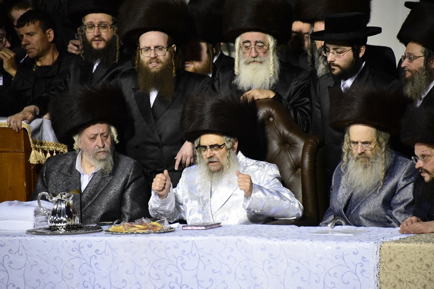 תיעוד ענק: ההדלקה של הרבי מסאטמר במירון