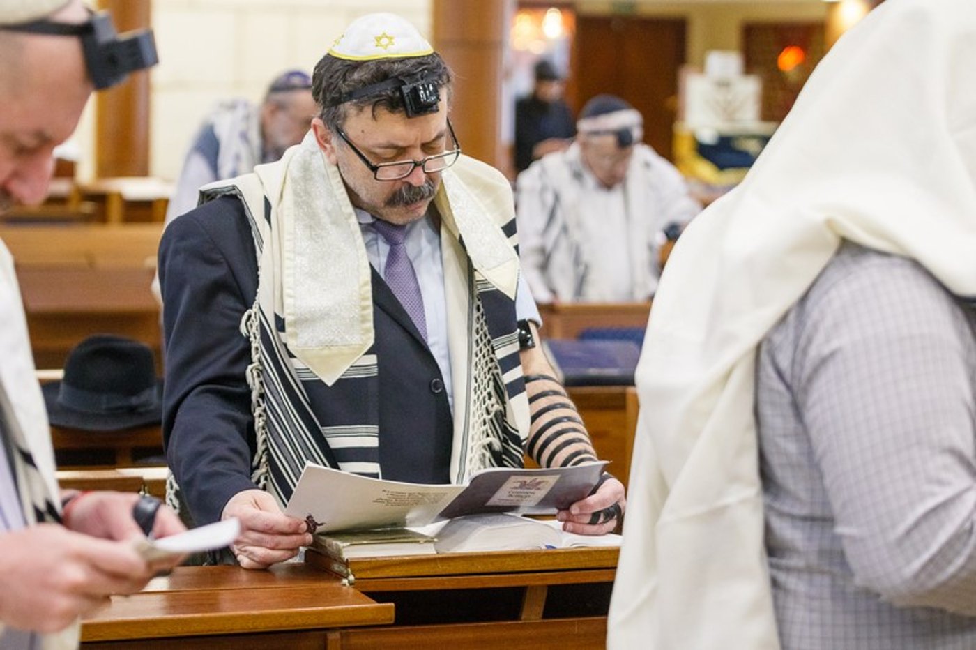 גלריה פורימית מחג פורים במוסקבה • צפו