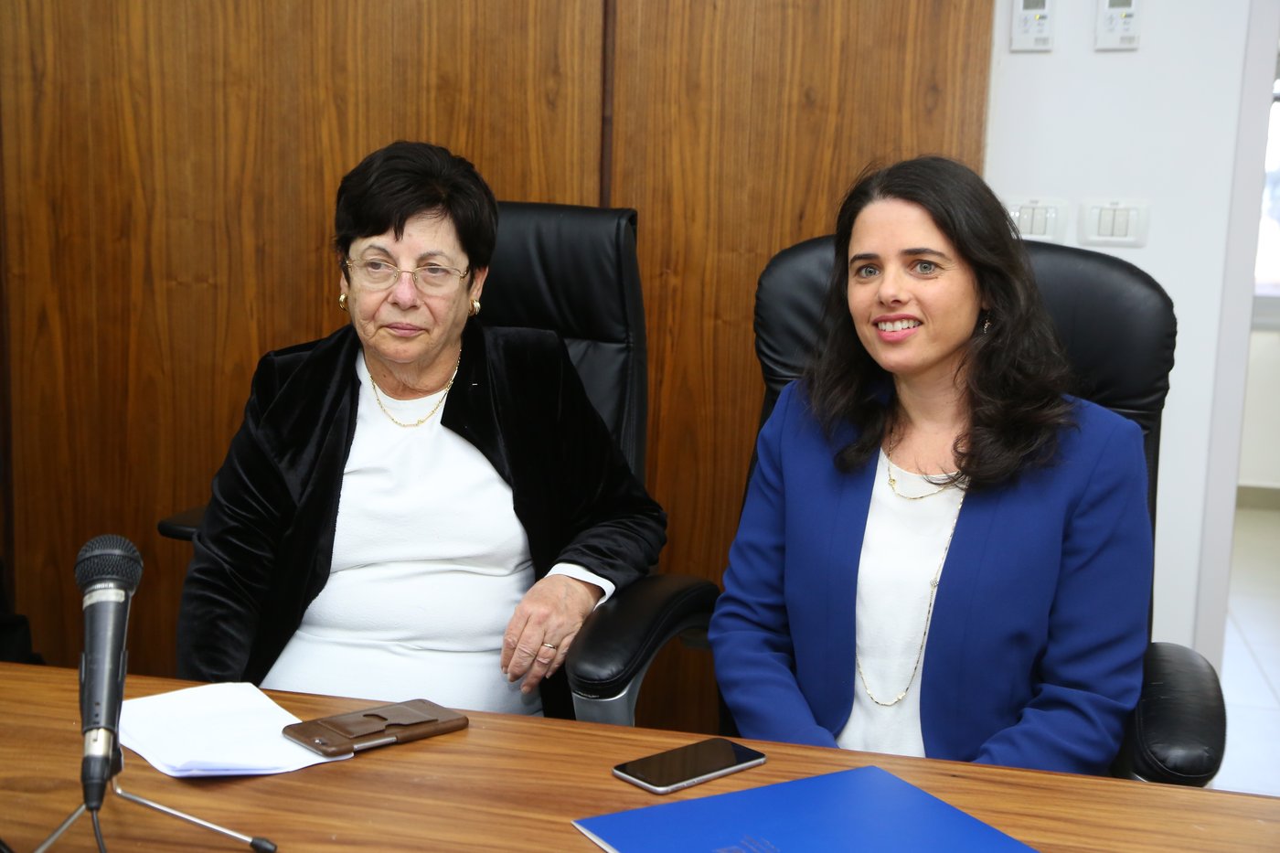 על כס השופט: ראש עיריית בית שמש משה אבוטבול • צפו