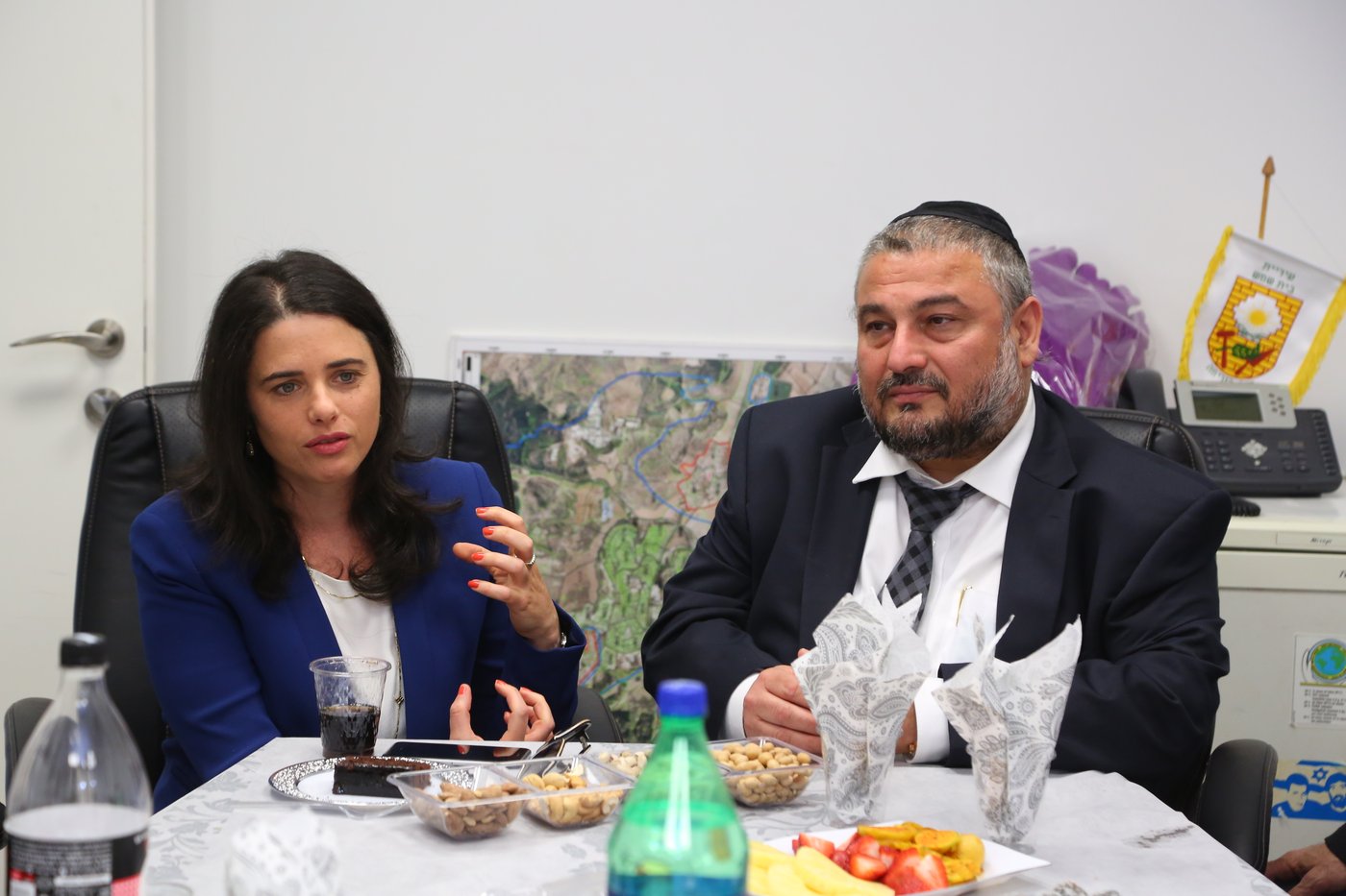 על כס השופט: ראש עיריית בית שמש משה אבוטבול • צפו