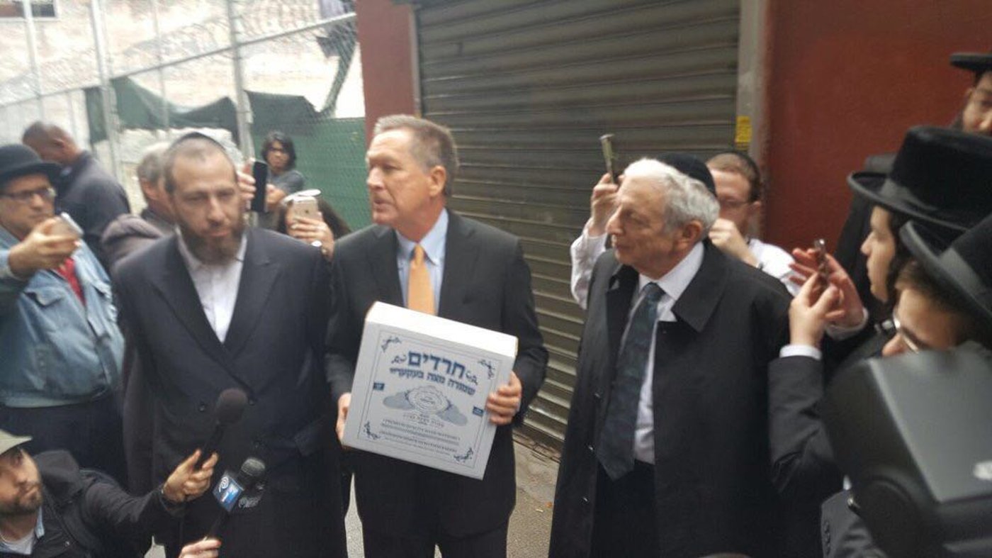 ניו יורק: המועמד ג'ון קייסיק סייר בשכונות החרדיות