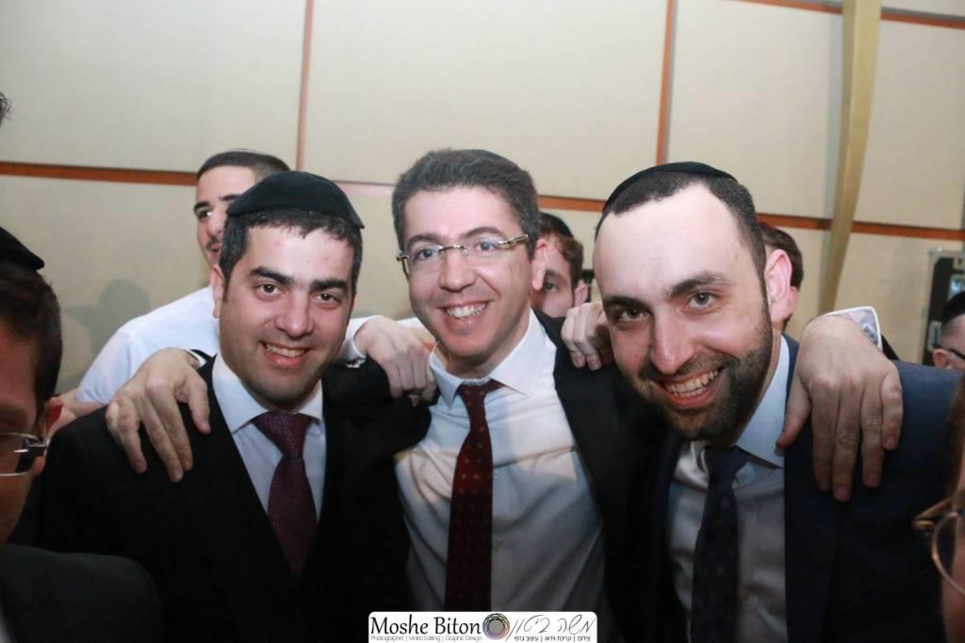 זה קרה: מוישי רוט הסולן של 'המנגנים' התחתן • גלריה