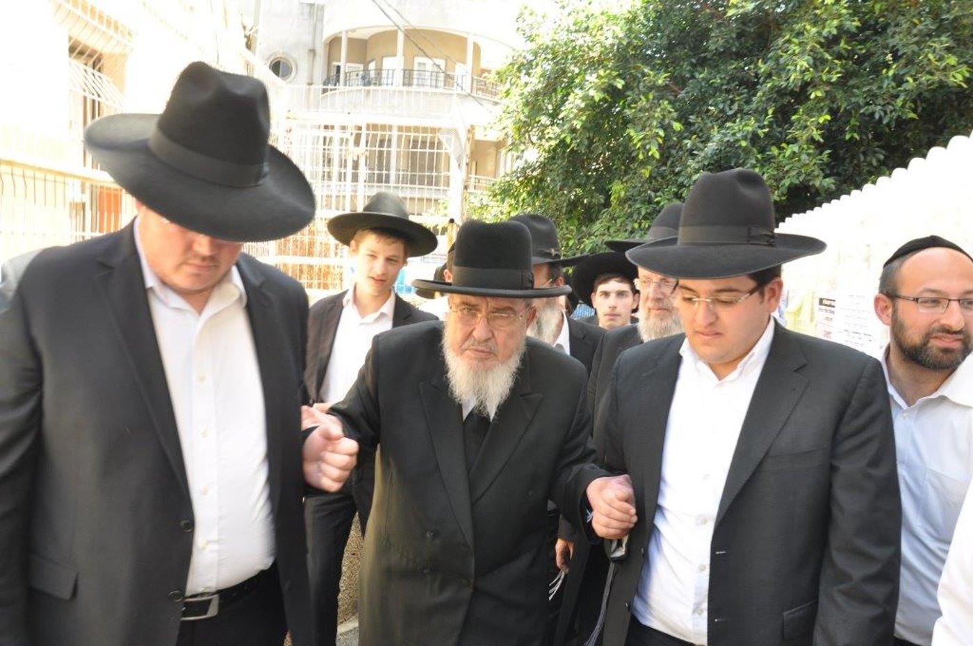 הגרב"מ אזרחי ריתק את תלמידי בין הזמנים