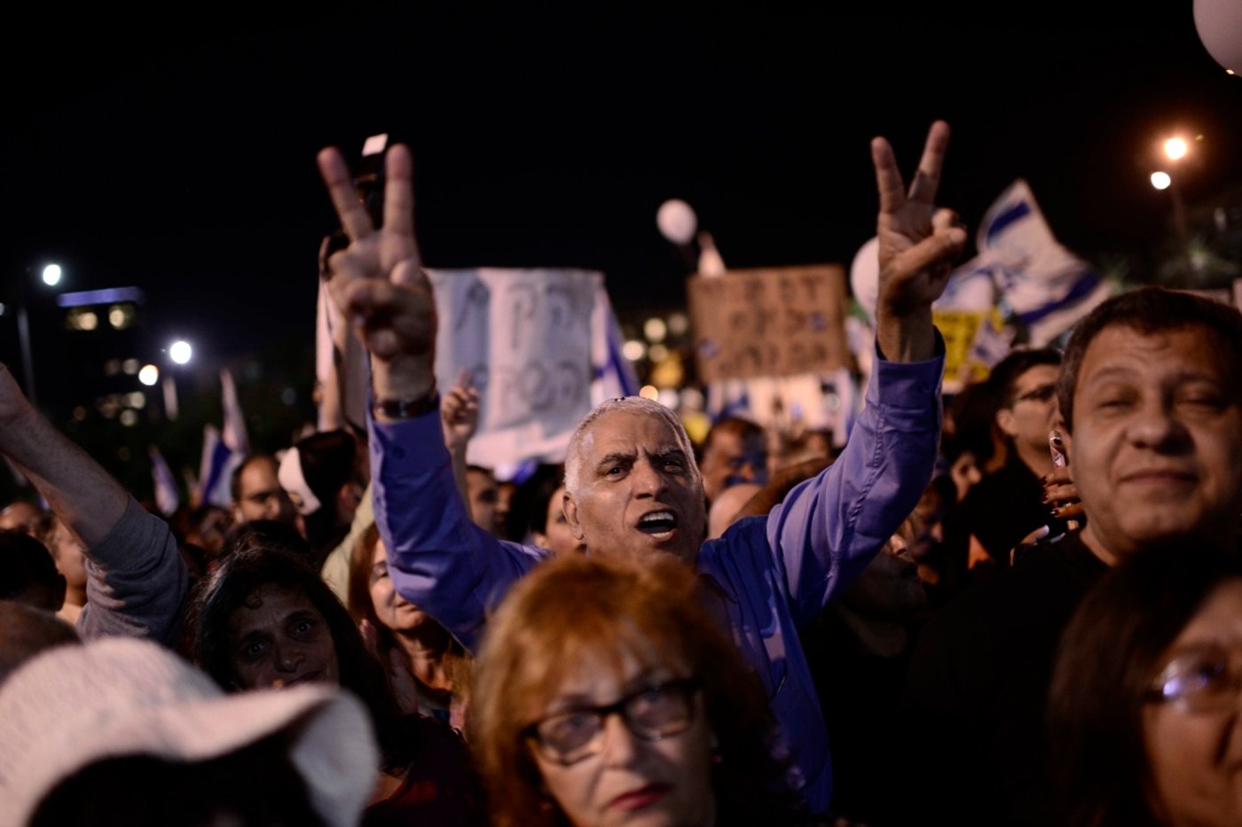 צפו: אלפים השתתפו בעצרת התמיכה בחייל אלאור אזריה