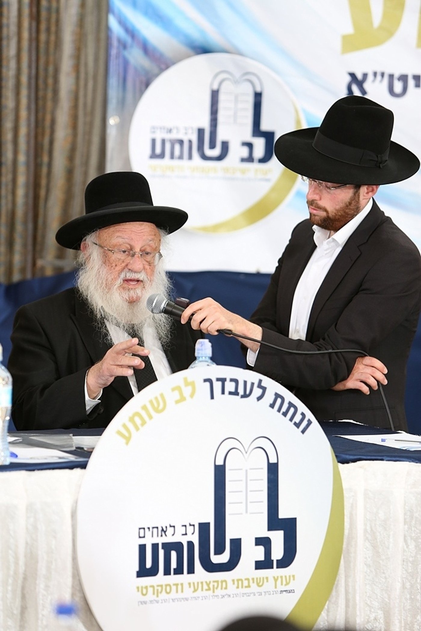 רבי גרשון אדלשטיין: "יש יצר הרע לדעת נייעס, אפשר להיגמל"