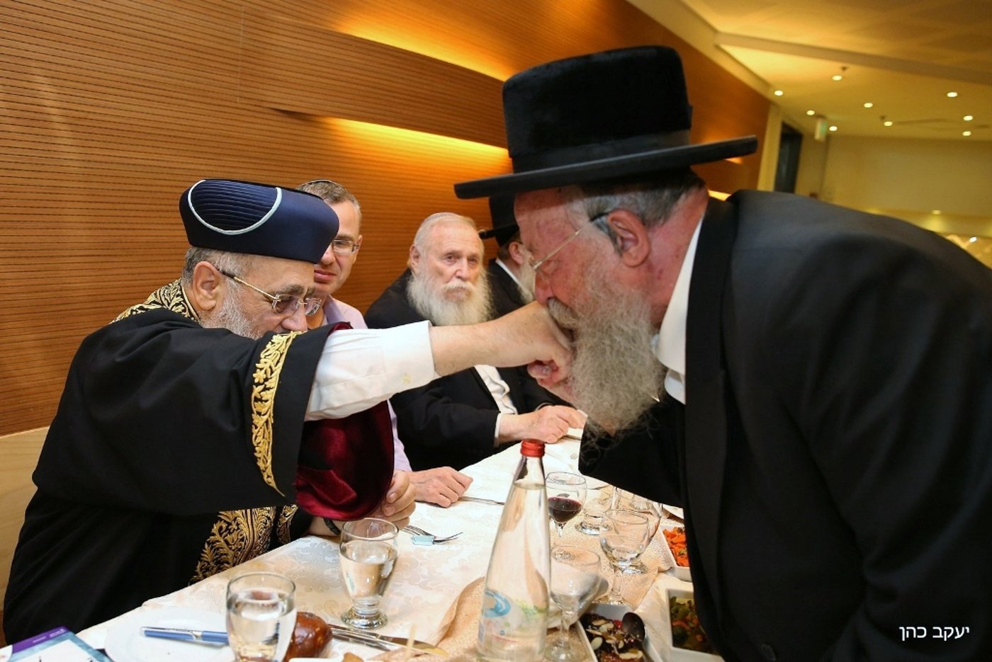 צמרת המדינה בשמחת 'השבע ברכות' לבת הראשל"צ הגר"י יוסף