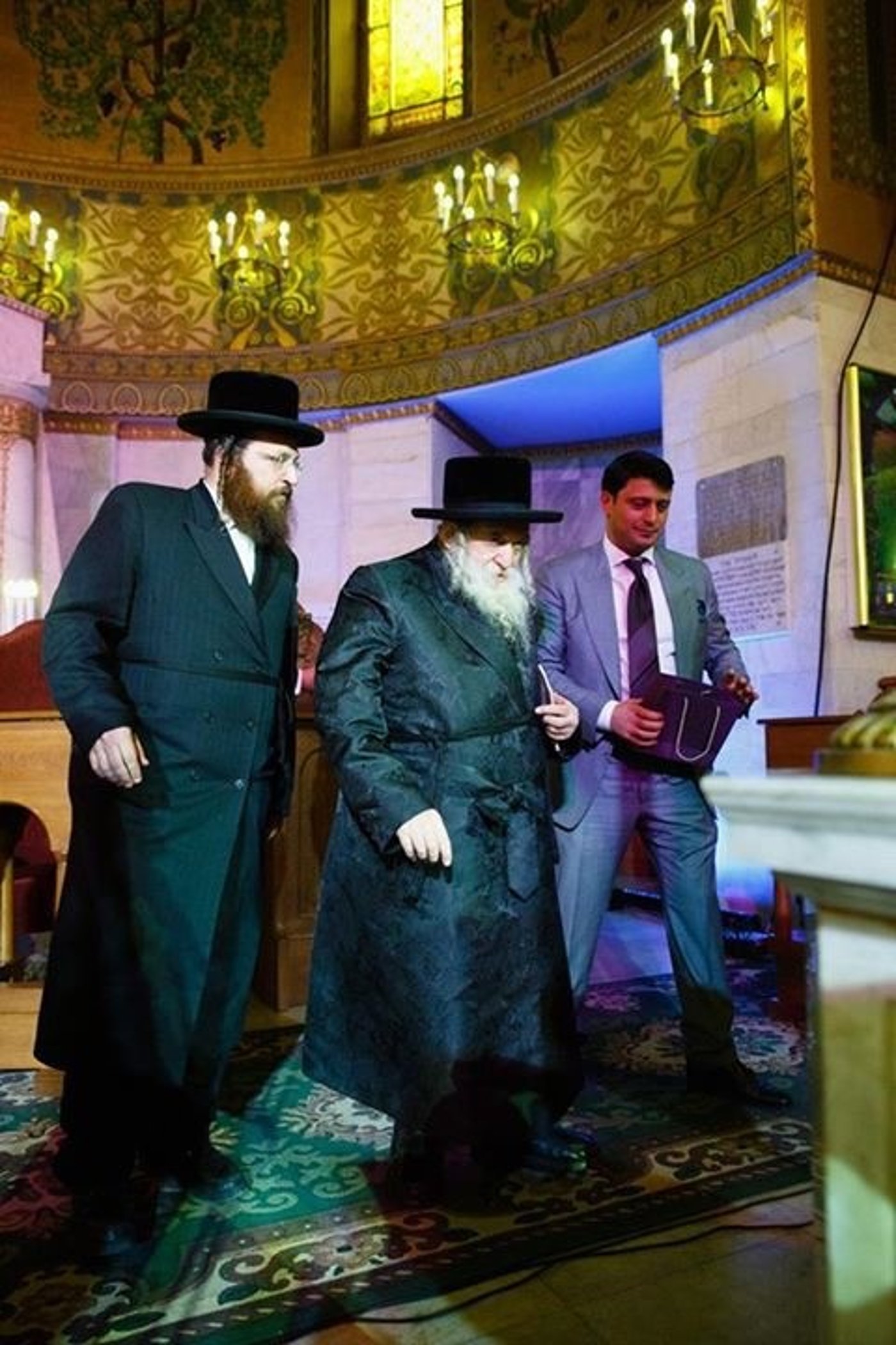 מעמד תפילה מרגש במלאת 71 שנים לתבוסת גרמניה הנאצית