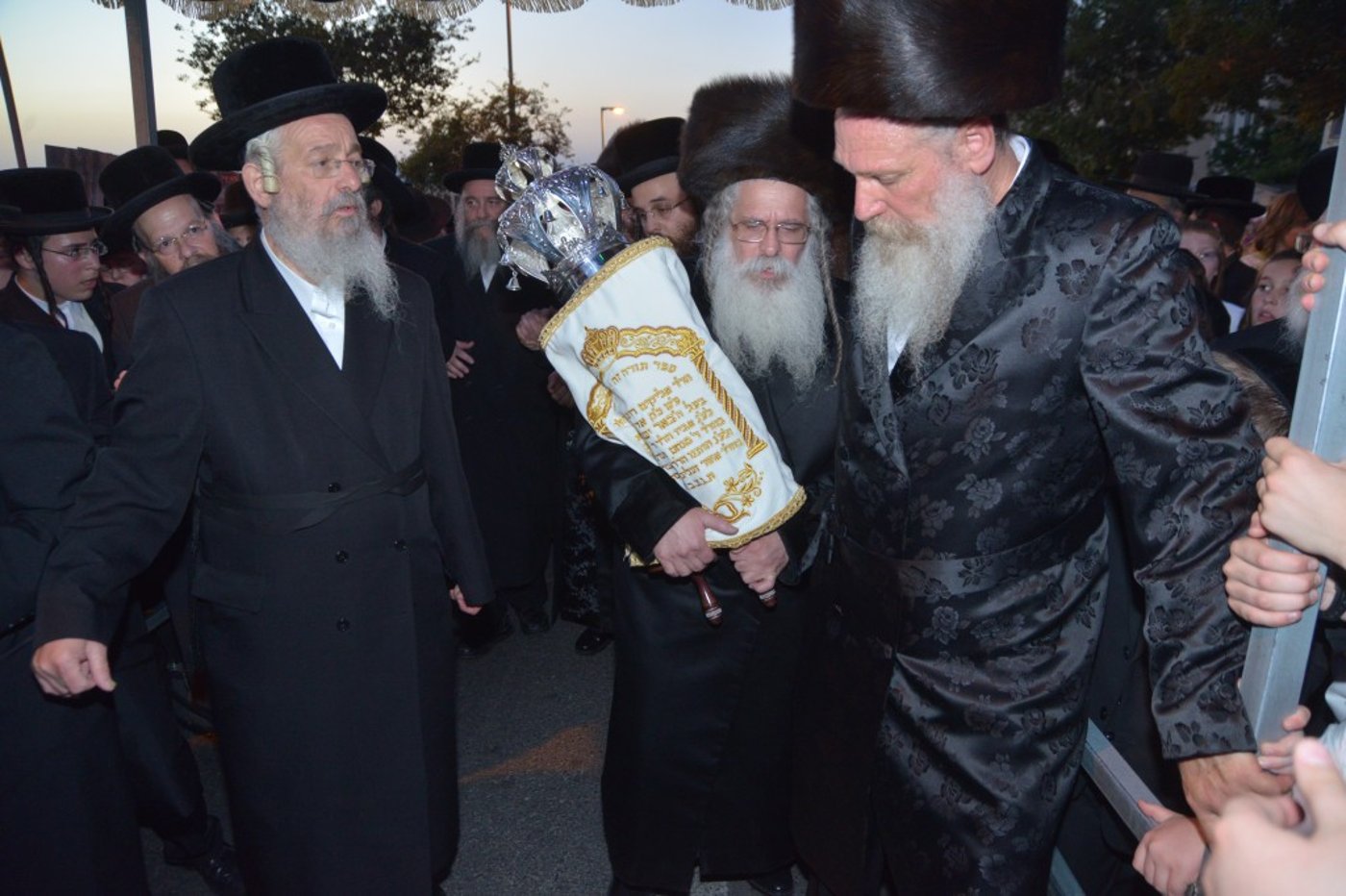 נדבורנה אלעד חגגו הכנסת ספר תורה • תיעוד