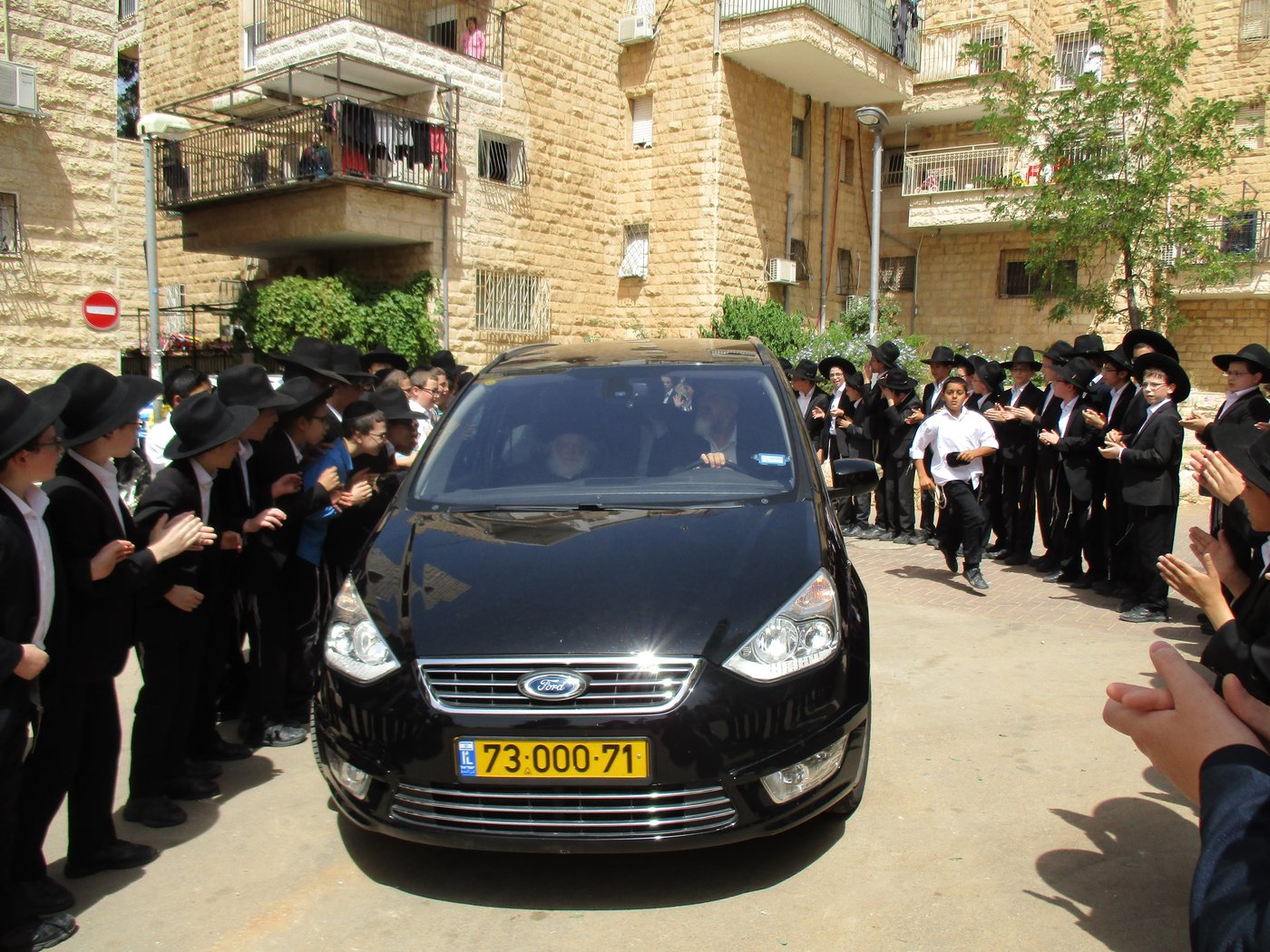 מרן הגר"ח בשערי החיידר