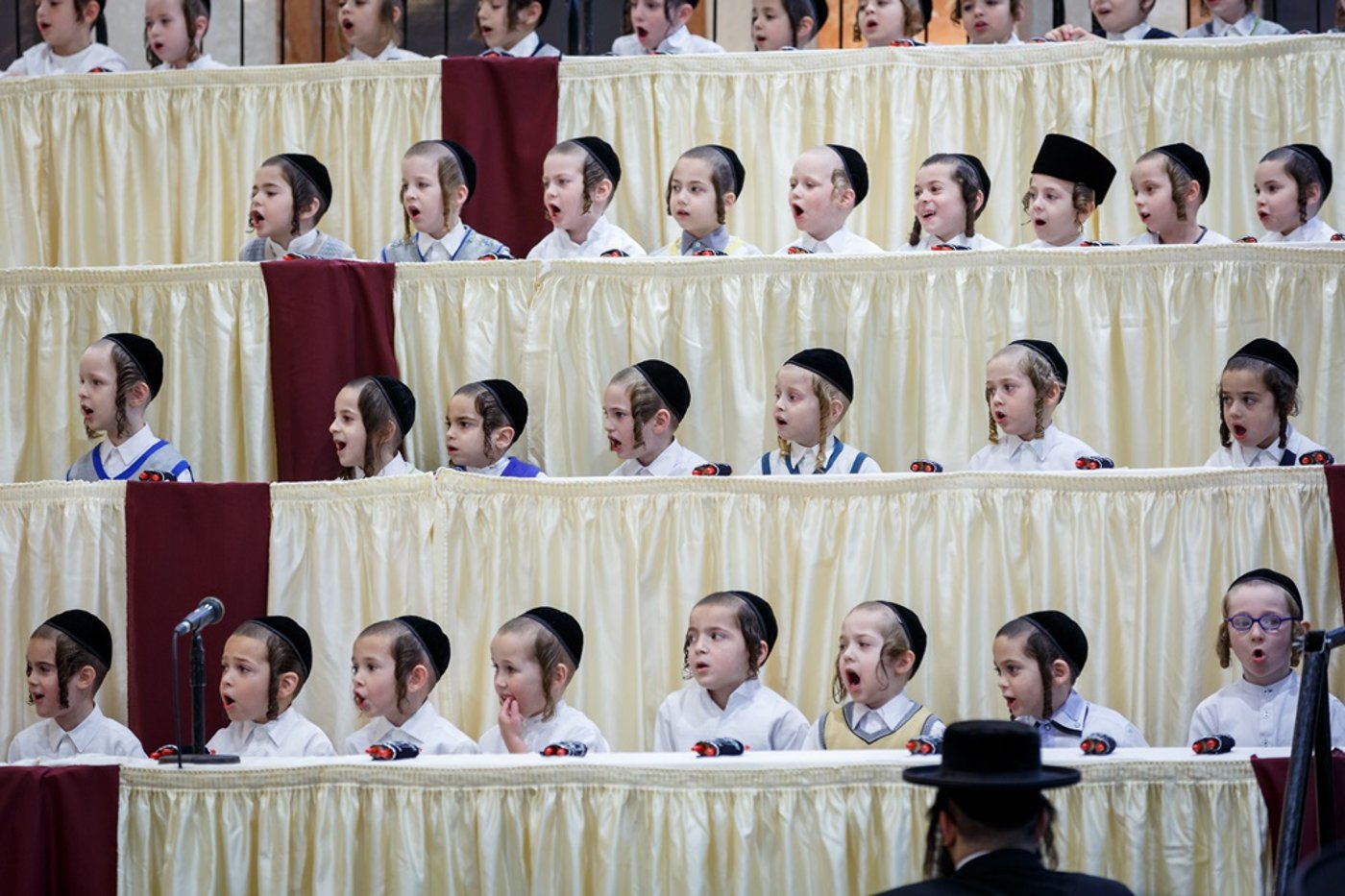 בורו פארק: 'חומש סעודה' לילדי כיתא א' בת"ת סאטמר