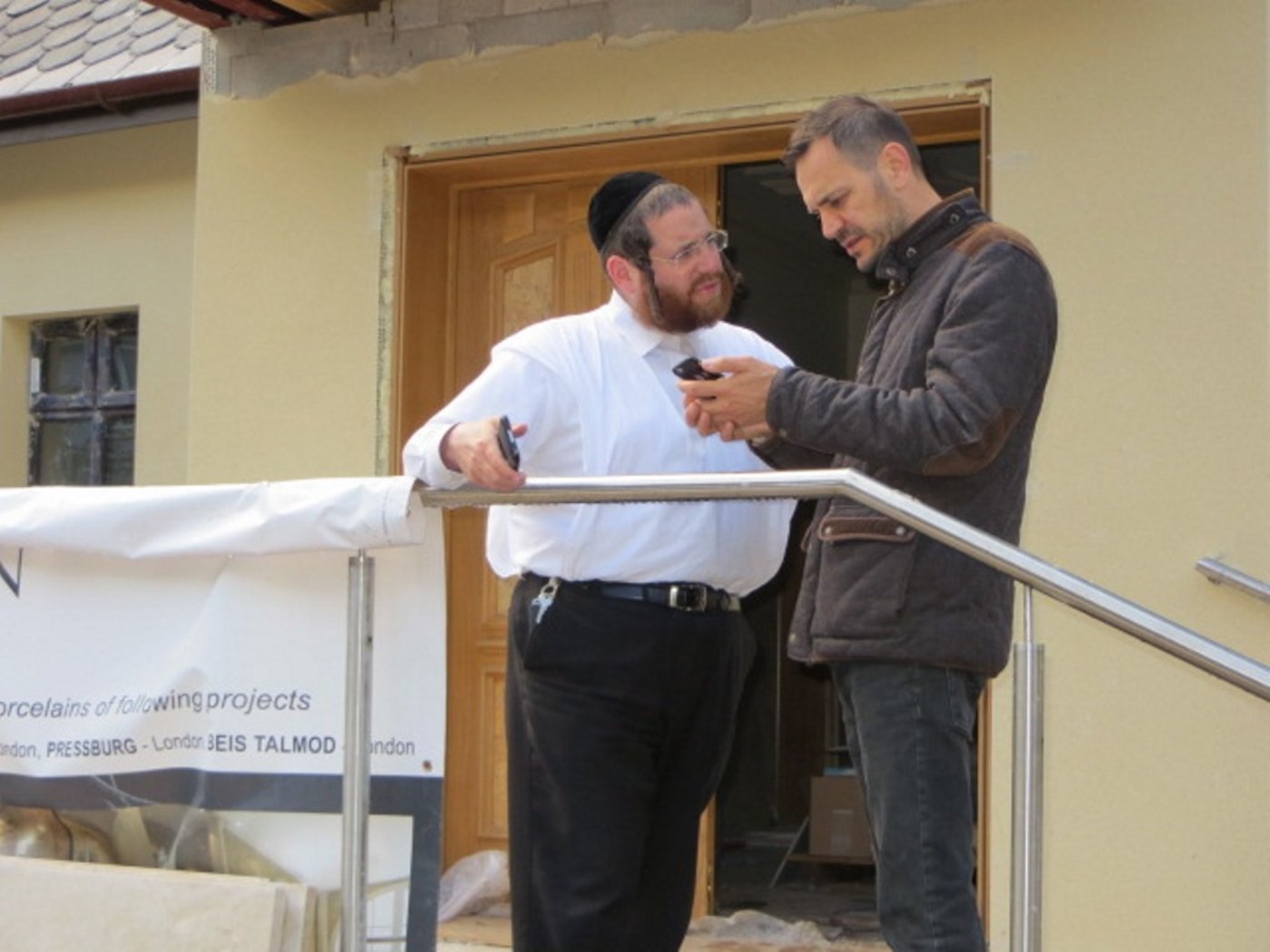 מנצ'סטר נערכת: הרבי מסאטמר יגיע לביקור בן שלושה ימים