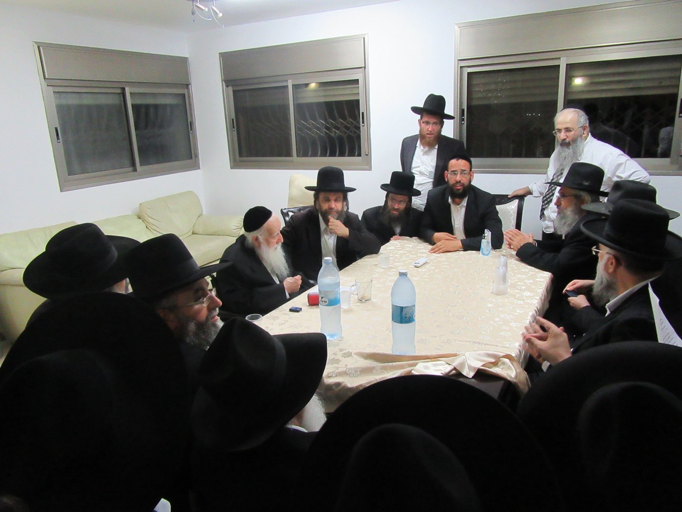 חילולי שבת בטבריה החרדית; כל רבני הקהילות התכנסו
