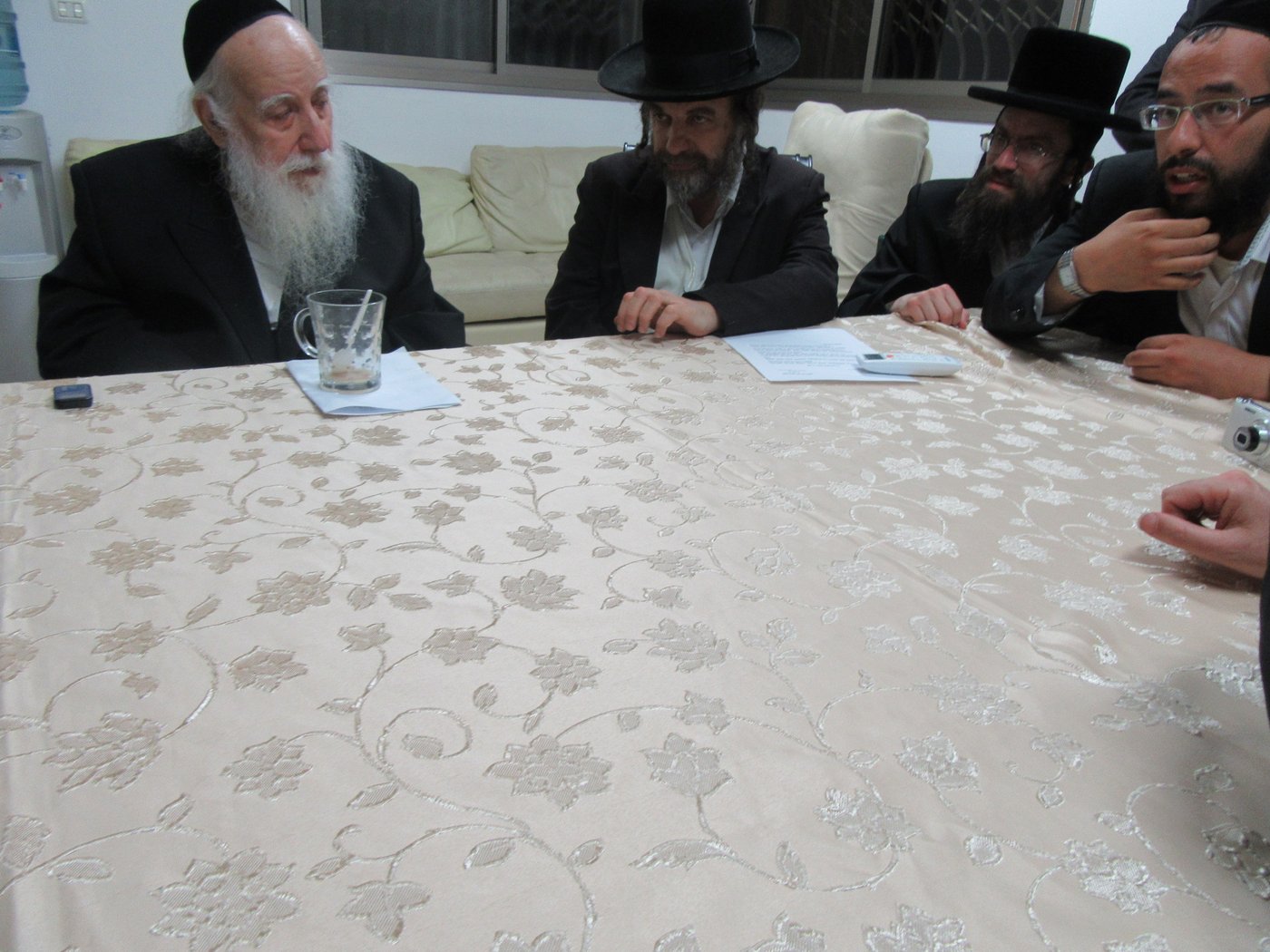 חילולי שבת בטבריה החרדית; כל רבני הקהילות התכנסו