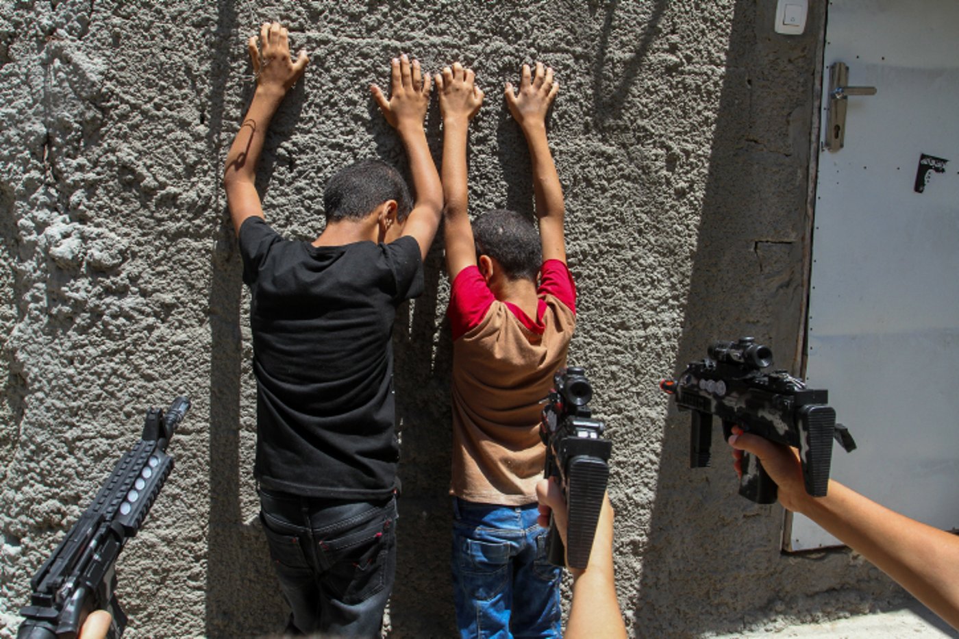 המשחק של ילדי עזה: רובים • צפו בתמונות