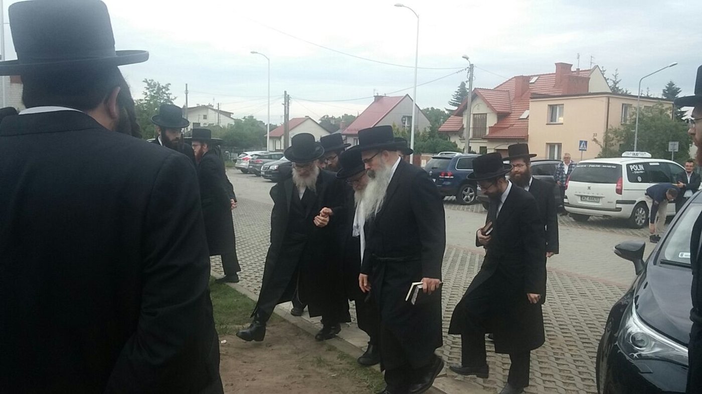 גלריה: כך נראית החופשה של הרבי מסקווירא