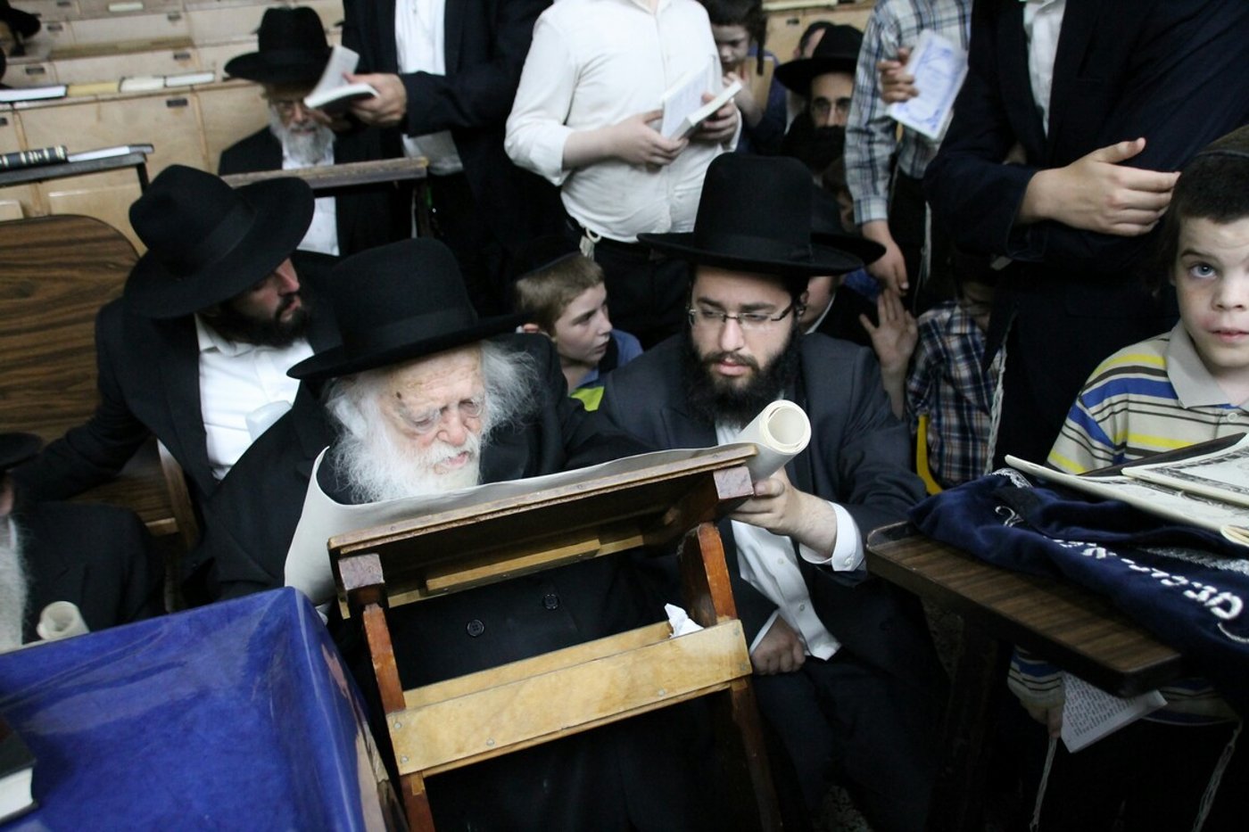 גדולי ישראל מקוננים על חורבן בית המקדש