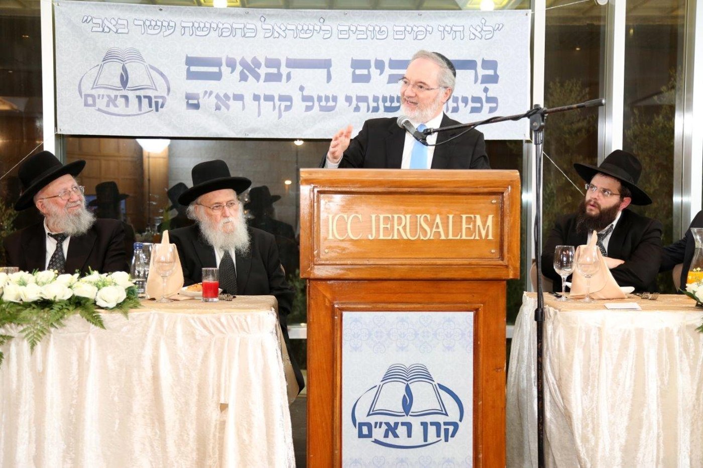המיליונר שאיחד בכינוס אחד ראשי ישיבות חרדיות וסרוגות
