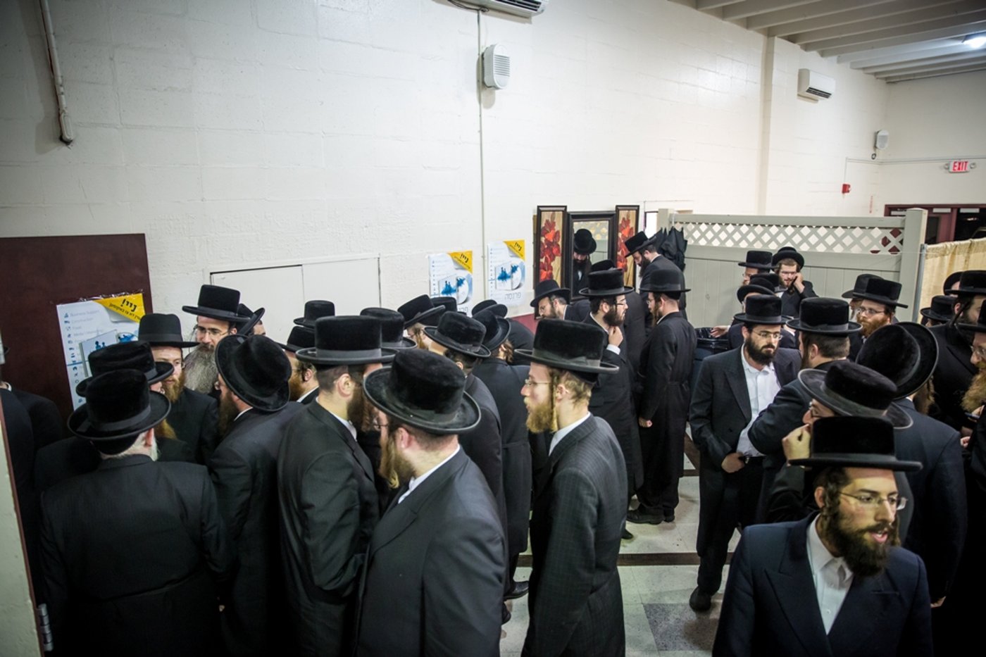 "מעמד קדשינו" של צאנז קלויזנבורג . צפו