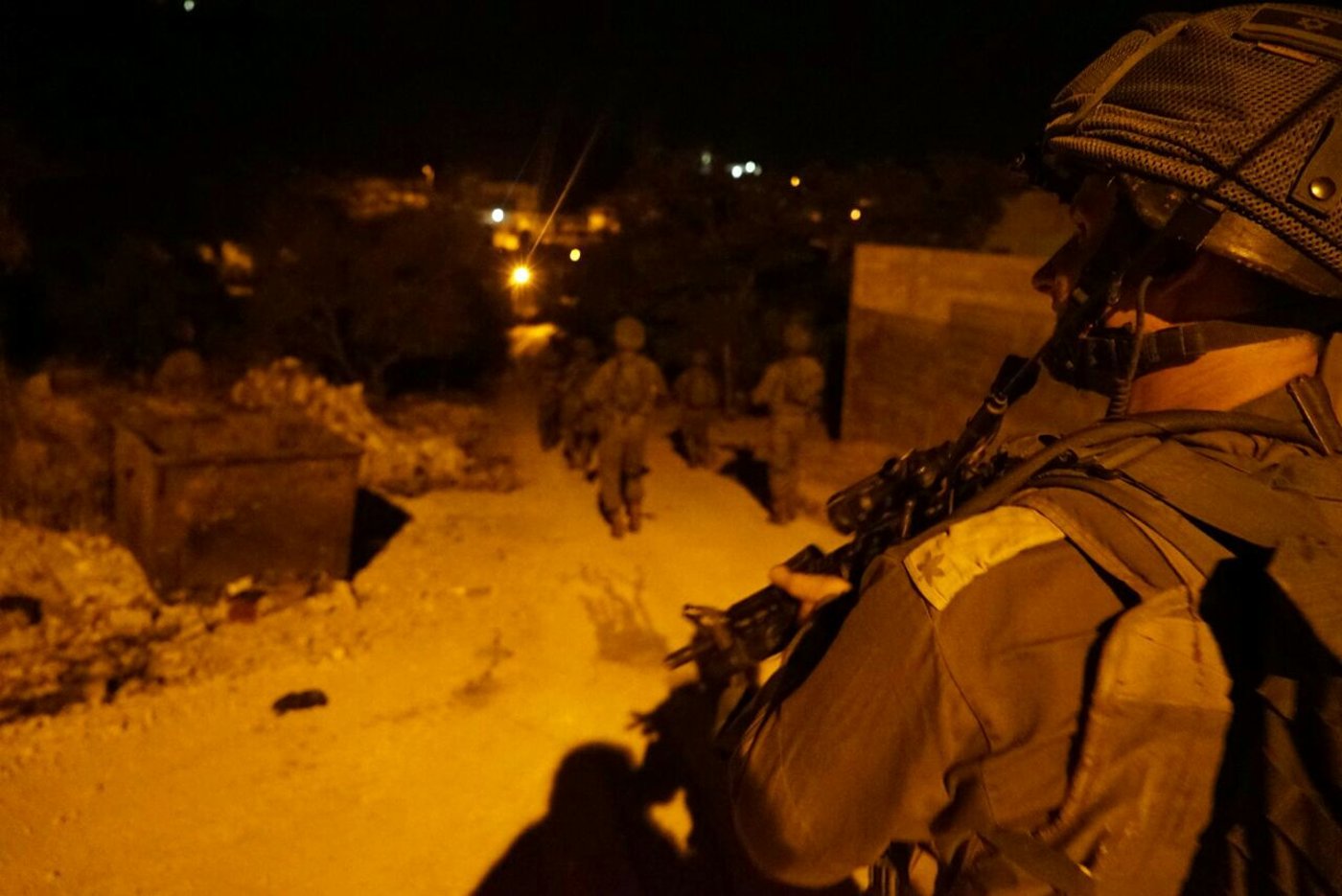 פיגוע הירי ליד רמאללה: צה"ל פשט על בית המחבל