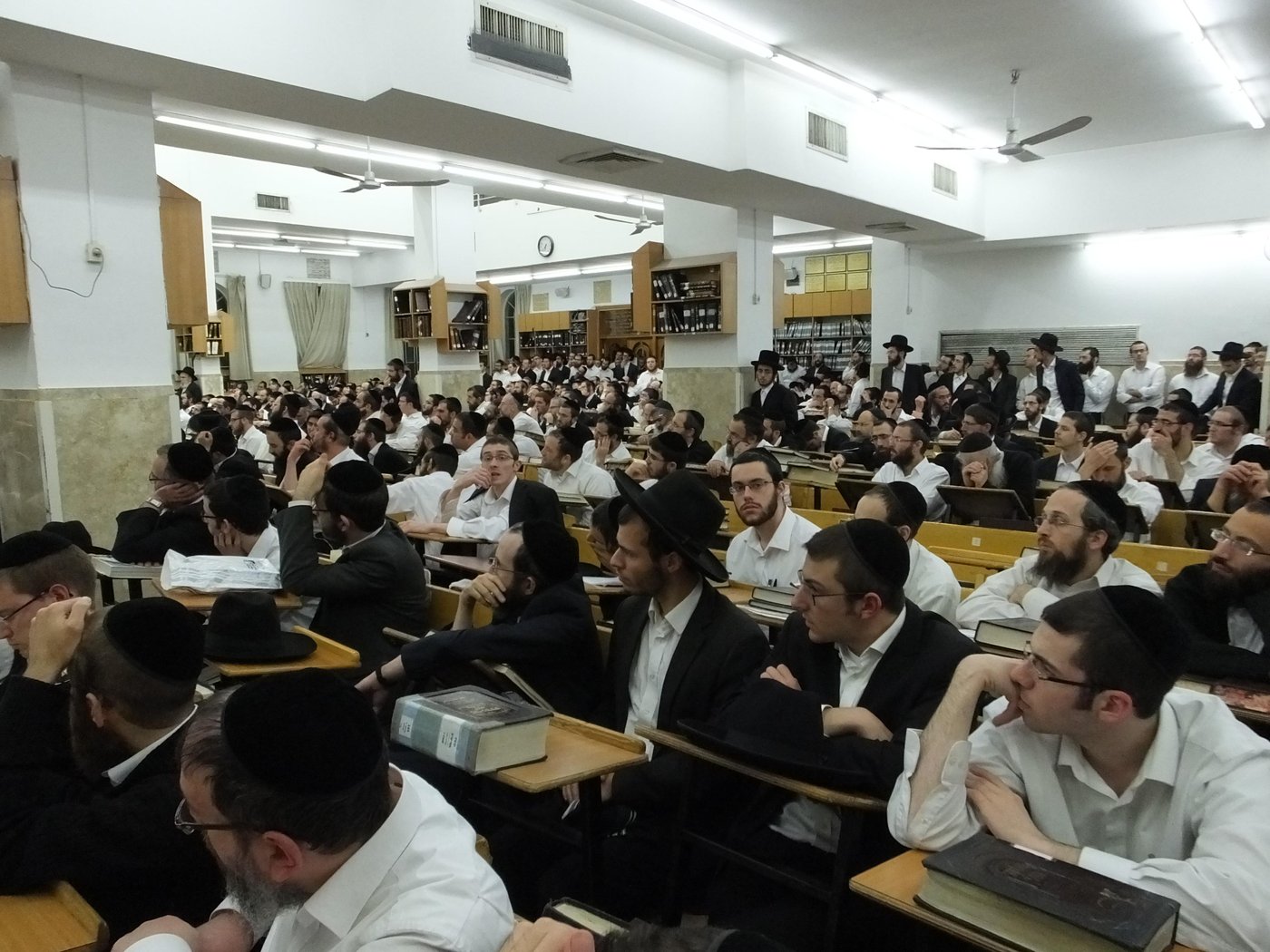 30 שנה לרבי נחום פרצוביץ זצ"ל: עצרת זכרון בישיבת מיר