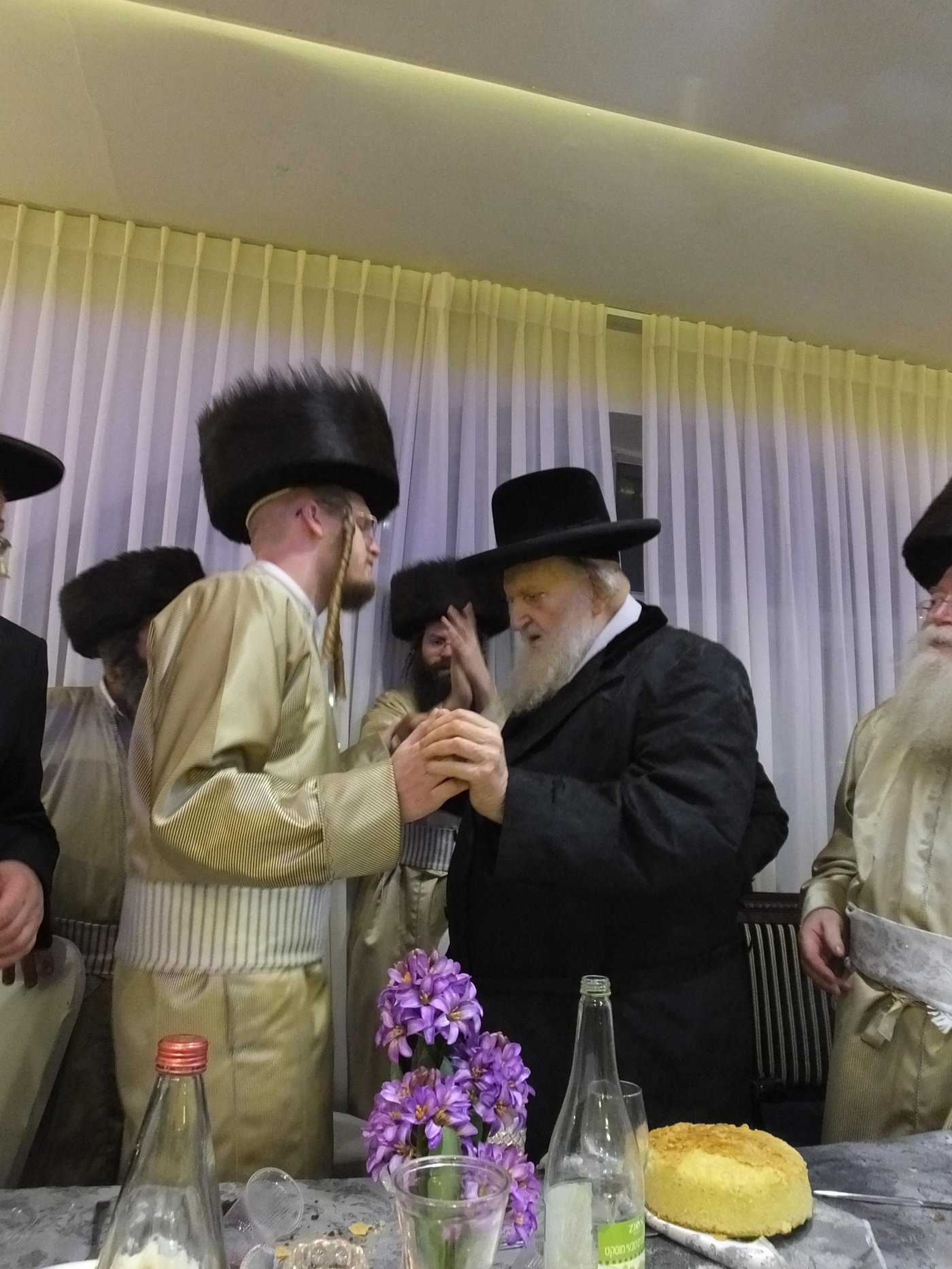 שמחת נישואי בן הגרי"מ יורוביץ חבר בד"צ 'העדה'