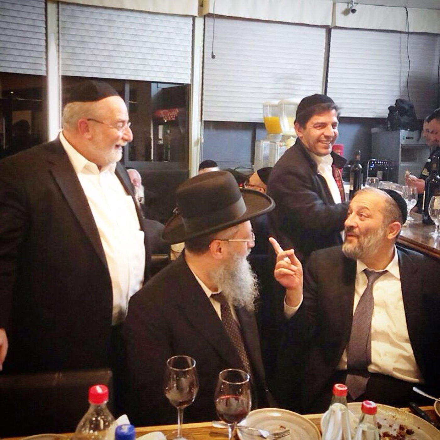 הרב שהורשע בארה"ב שוחרר מהכלא וערך מסיבה בירושלים