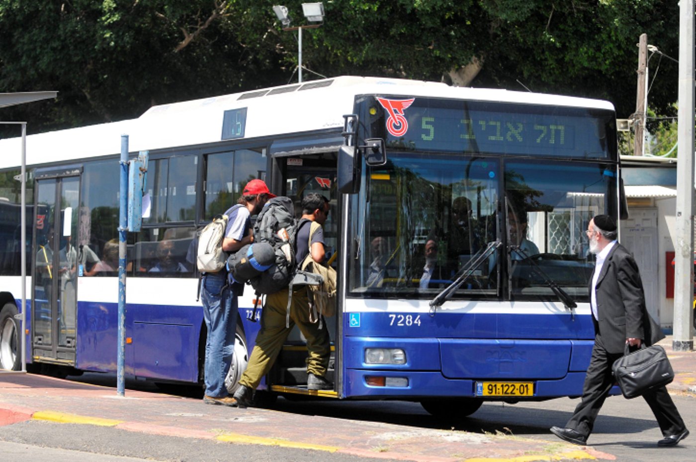 דן העסיקה "מתנדבים" במשטרה בתשלום