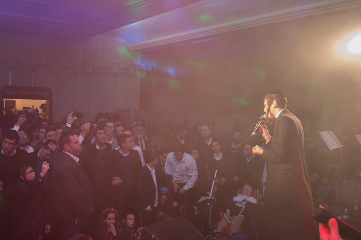 מאות השתתפו במופע של רדיו 'קול ברמה' וילדי משי