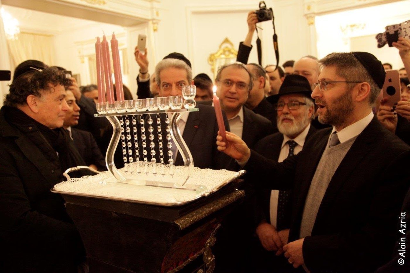 50 אלף ערכות חנוכה חולקו לילדים ברחבי אירופה