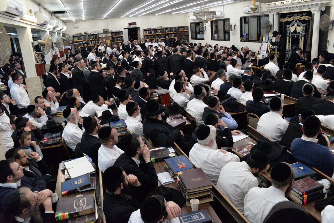 המשגיח רבי דן סגל חיזק את בני ברק. צפו