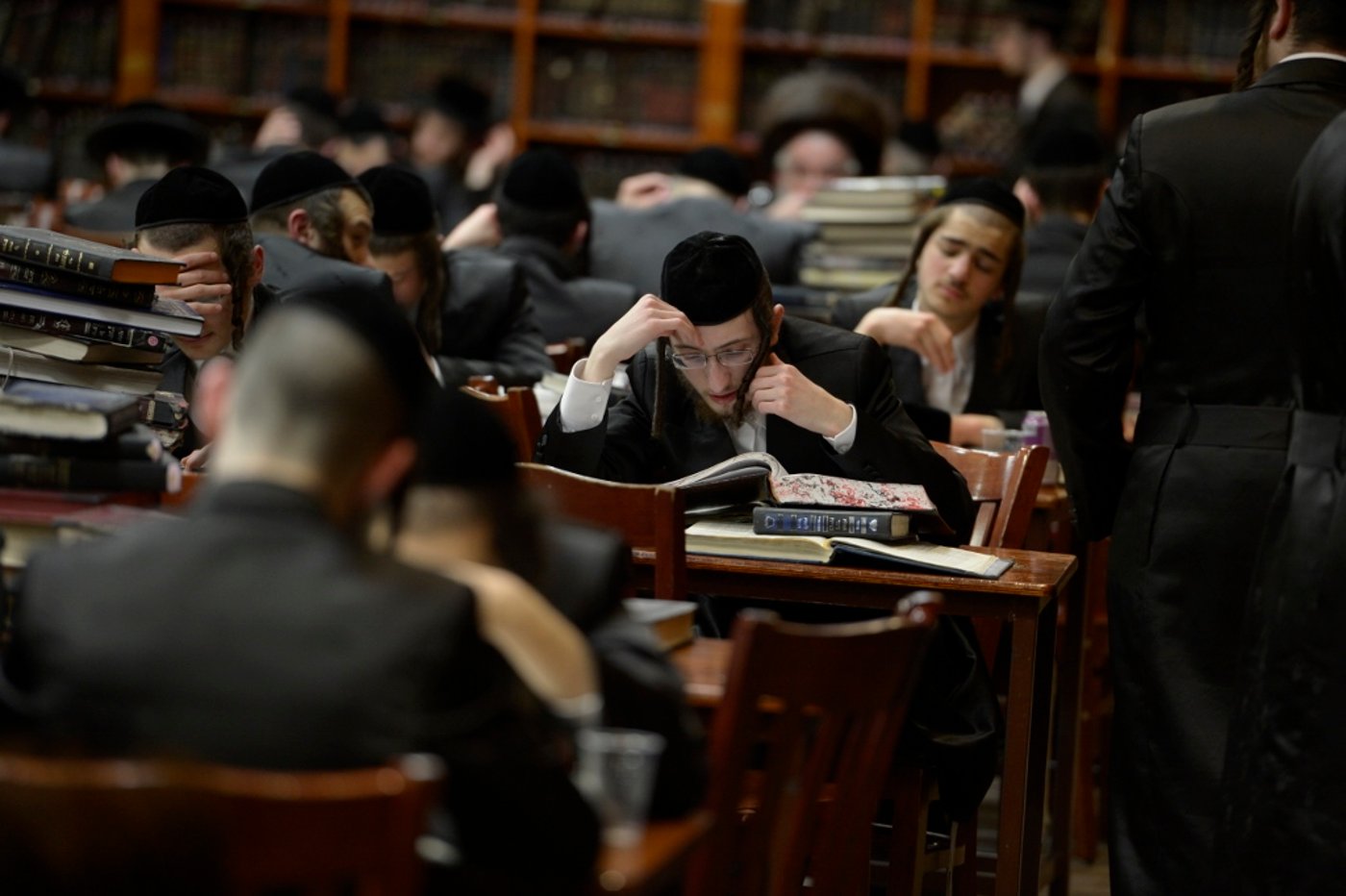 חתונת נכד האדמו"ר מסאטמר | צפו