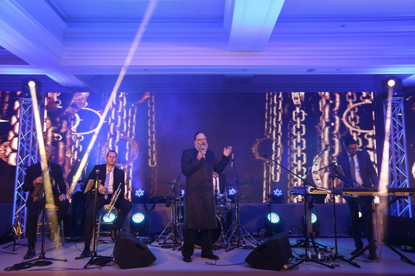 דינר מיוחד: אנשי העסקים חטפו אברכים