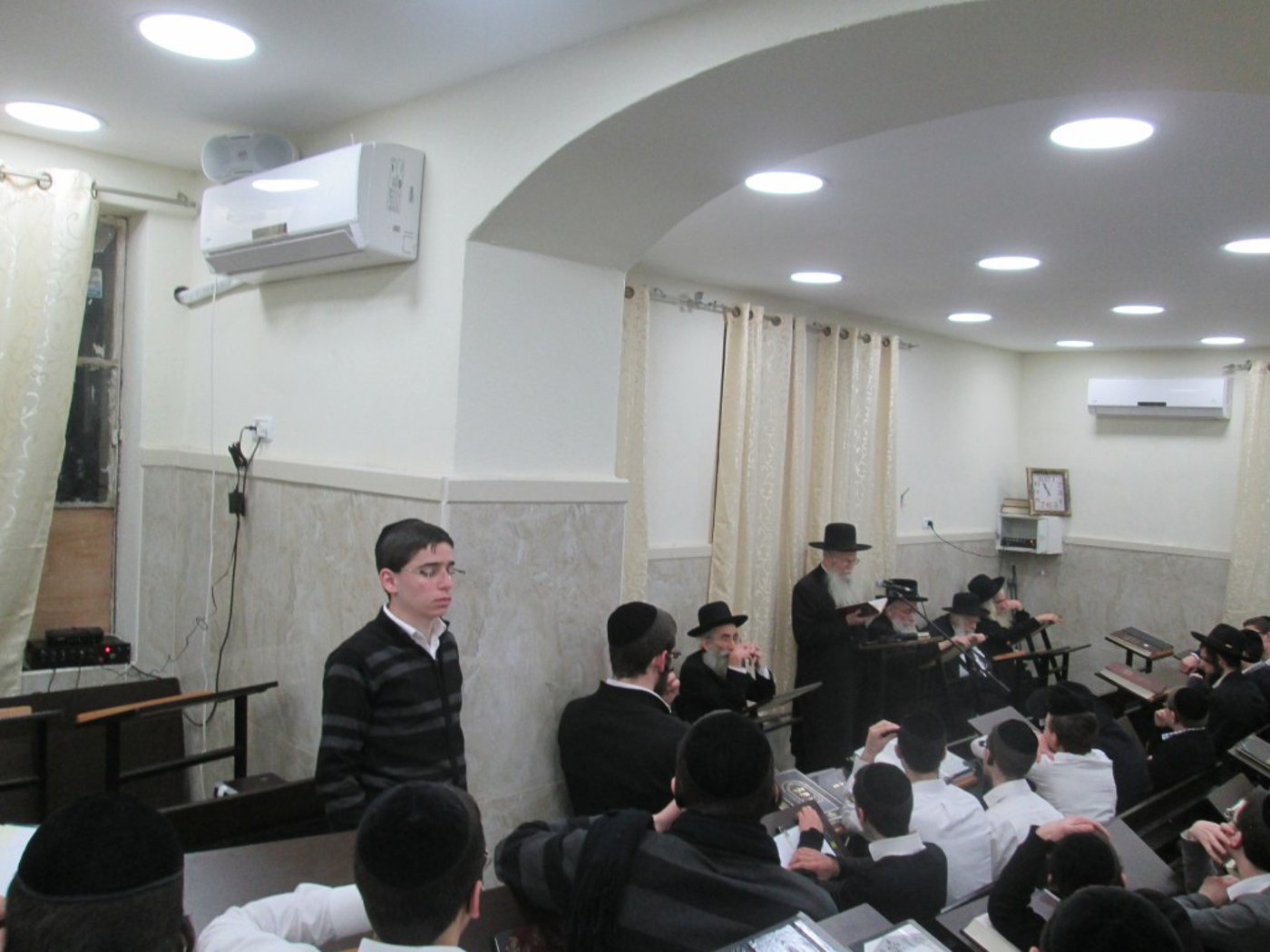 מספד בפוניבז' על הגרד"צ קצבורג זצ"ל. תיעוד