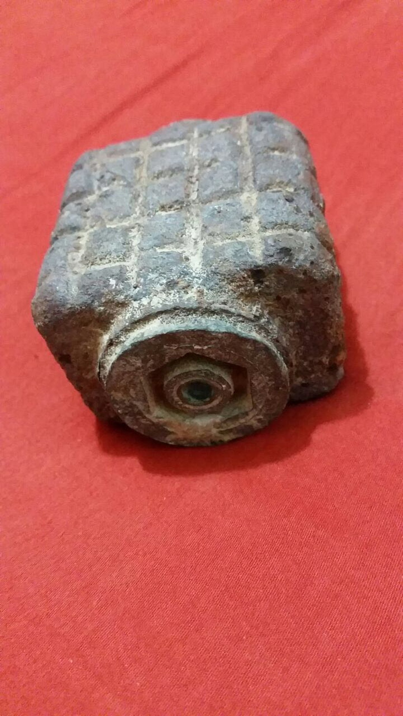 טנק בן עשרות שנים אותר בסמוך לניצנים