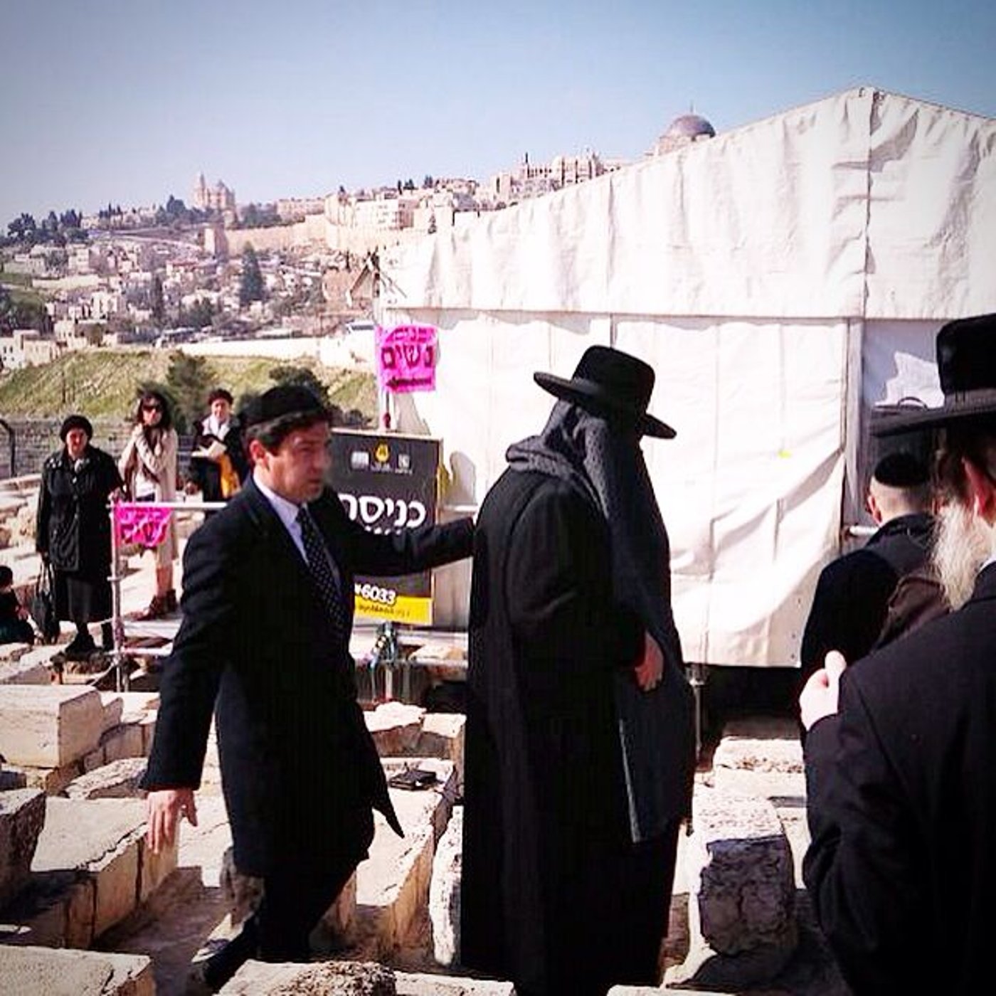 צפו: המקובל רבי בניהו שמואלי בציון הרש"ש הקדוש