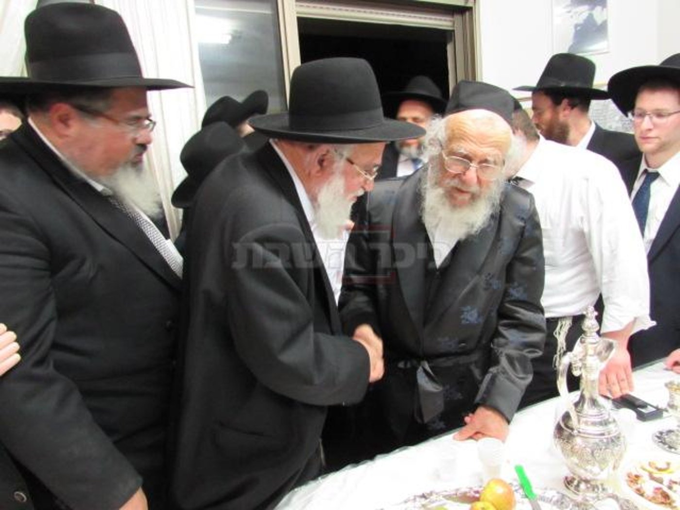 בקבלת פנים לתלמידיו בחג הפסח תשע"ה