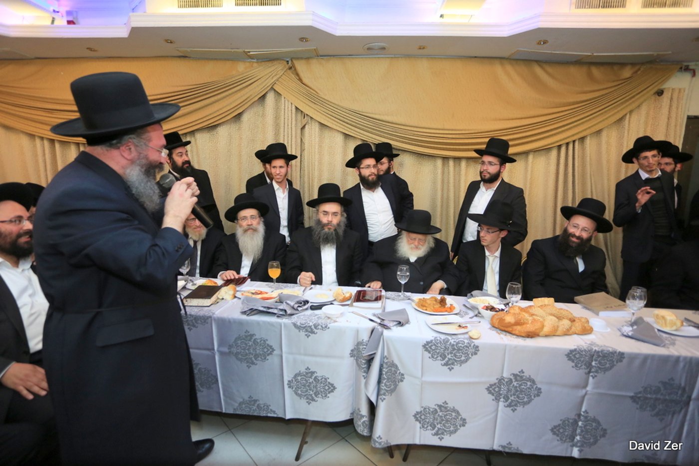 יענקי קנייבסקי הזמין - כולם התייצבו • גלריה
