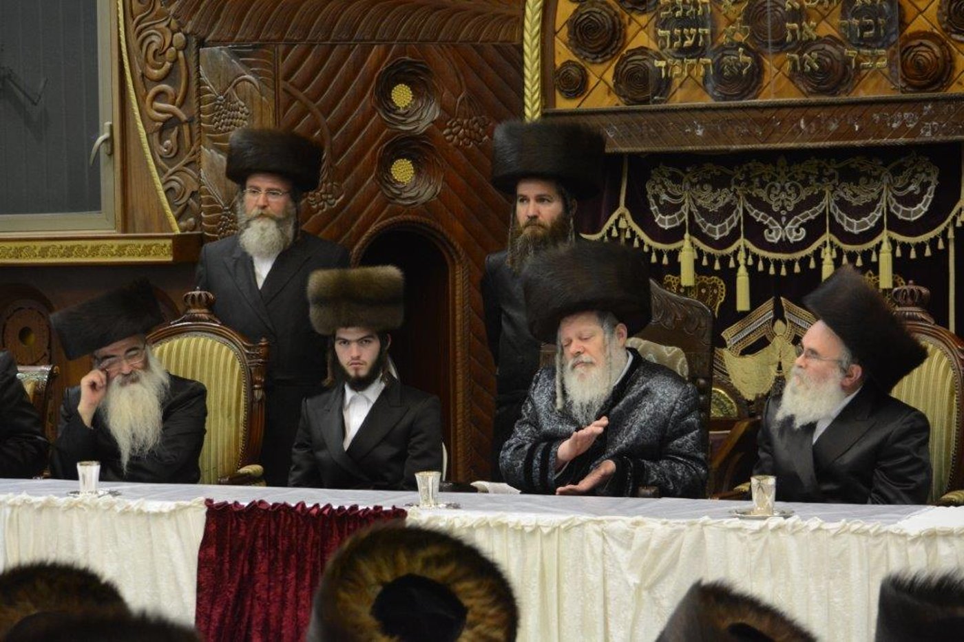 שמחת התנאים בחצרות פרמישלאן - ויז'ניץ