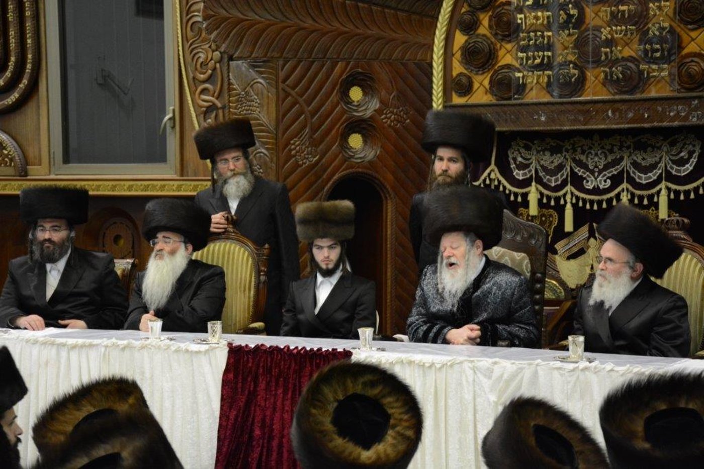 שמחת התנאים בחצרות פרמישלאן - ויז'ניץ