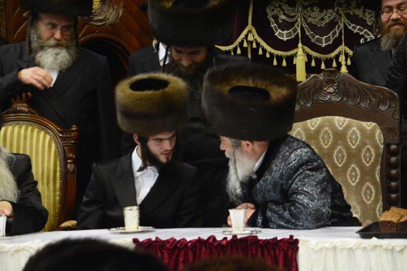 שמחת התנאים בחצרות פרמישלאן - ויז'ניץ