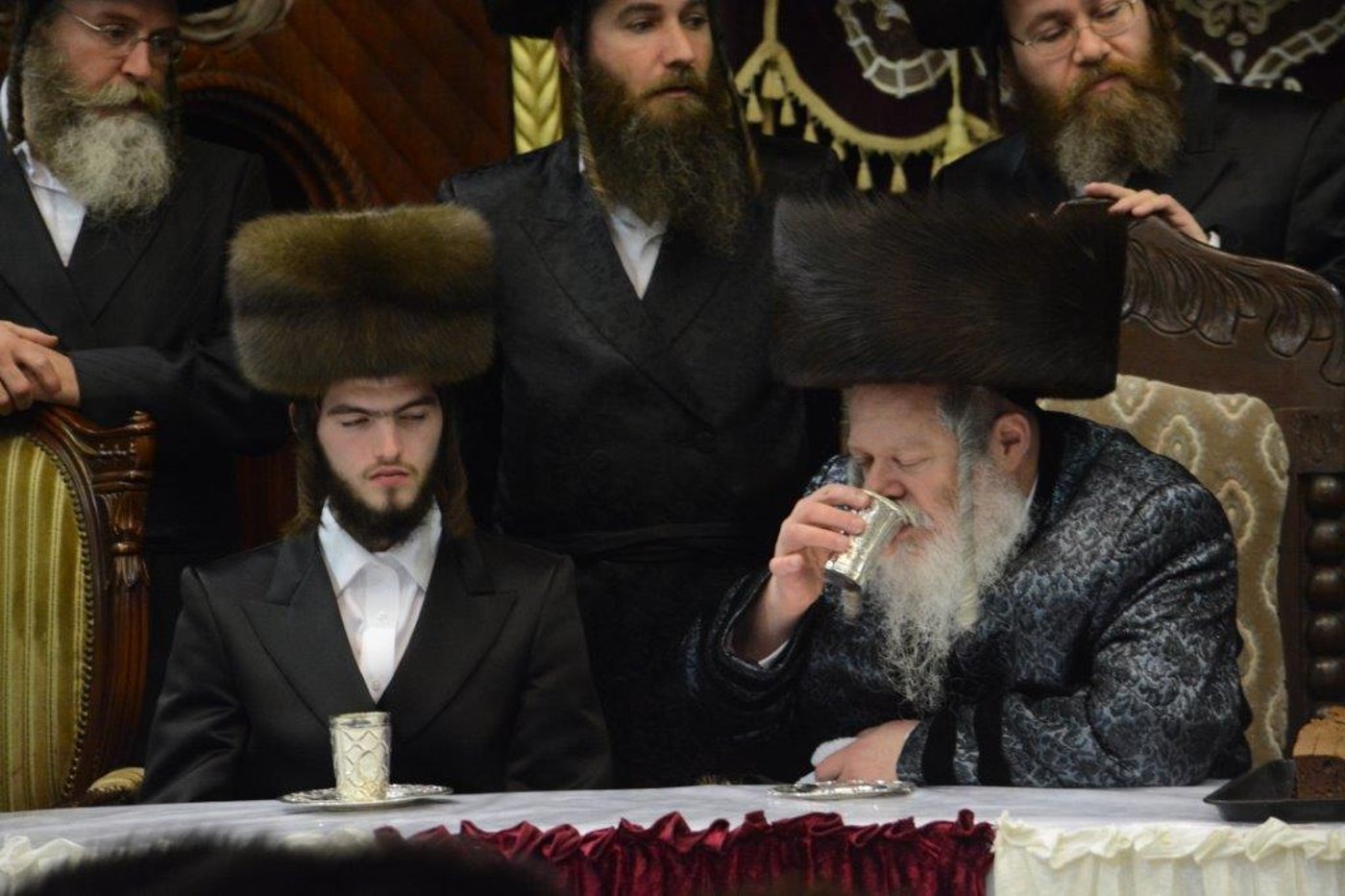 שמחת התנאים בחצרות פרמישלאן - ויז'ניץ