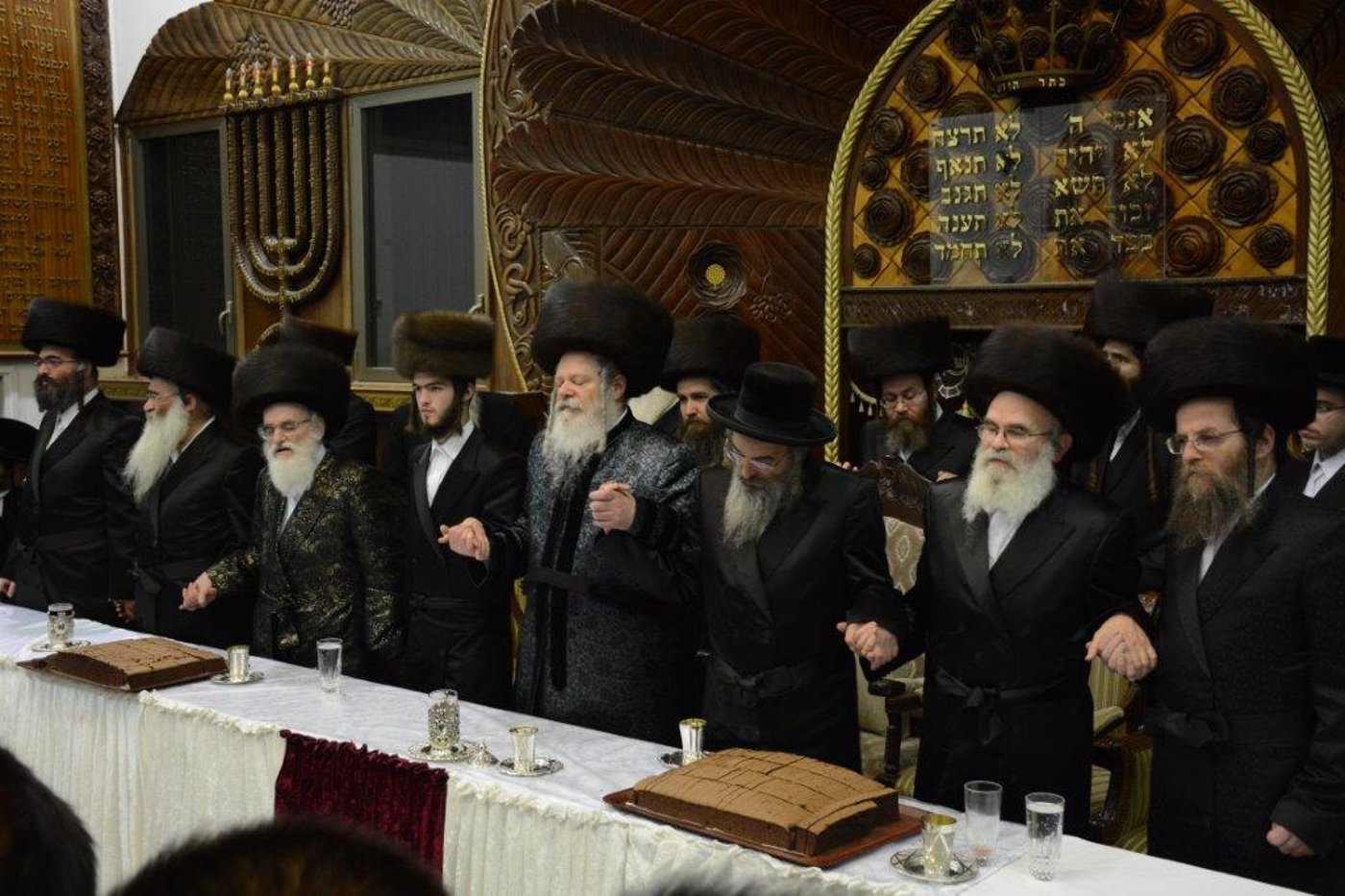 שמחת התנאים בחצרות פרמישלאן - ויז'ניץ