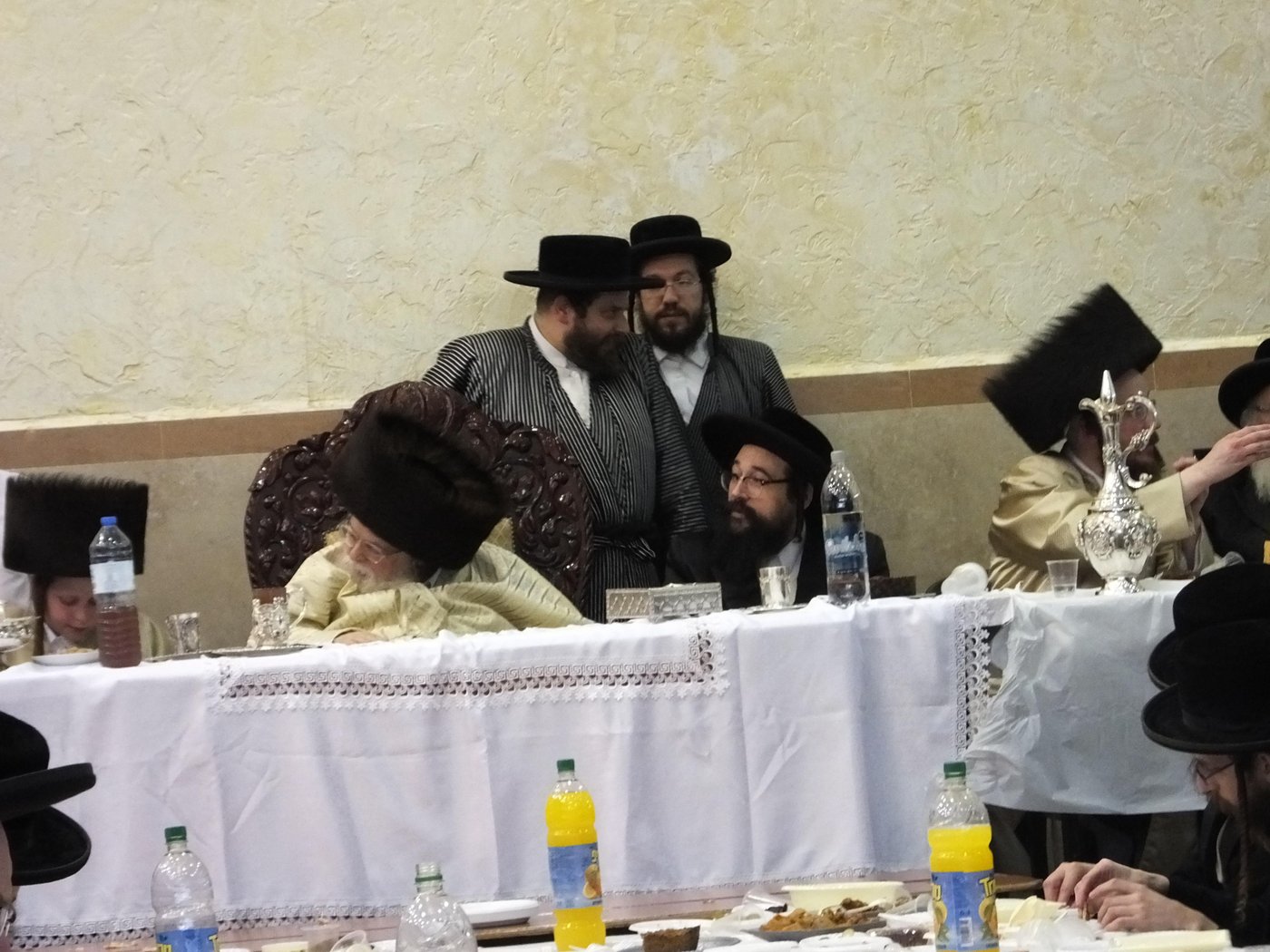 בר מצווה לנכד האדמו"ר מתולדות אברהם יצחק • גלריה