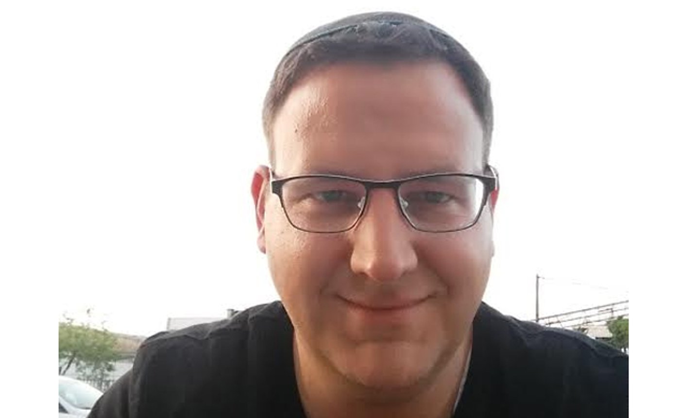 אריאל שרפר