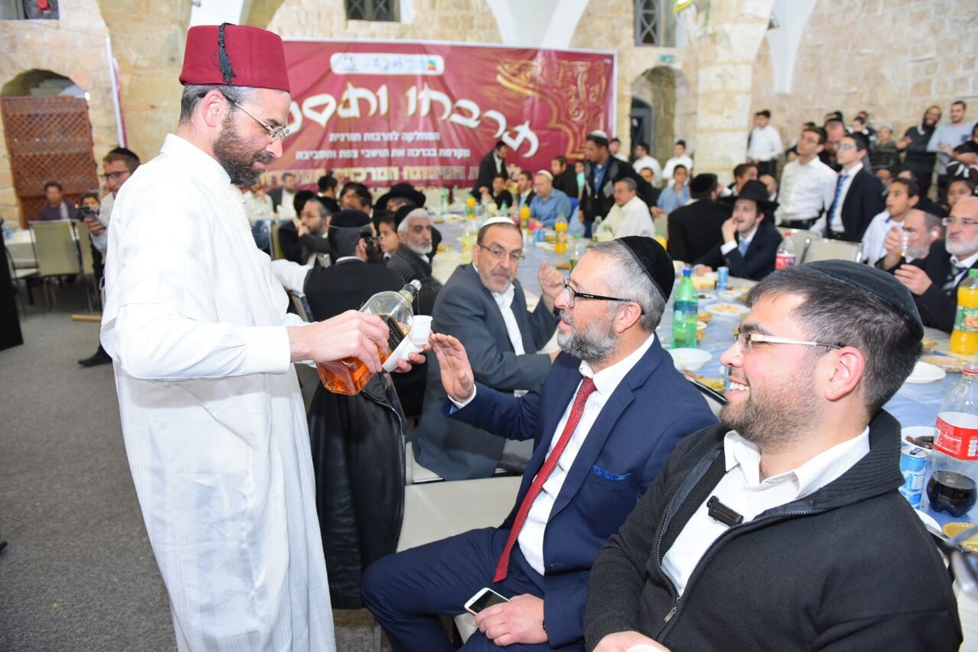 חגיגת המימונה בצפת עם השר אריה דרעי • צפו