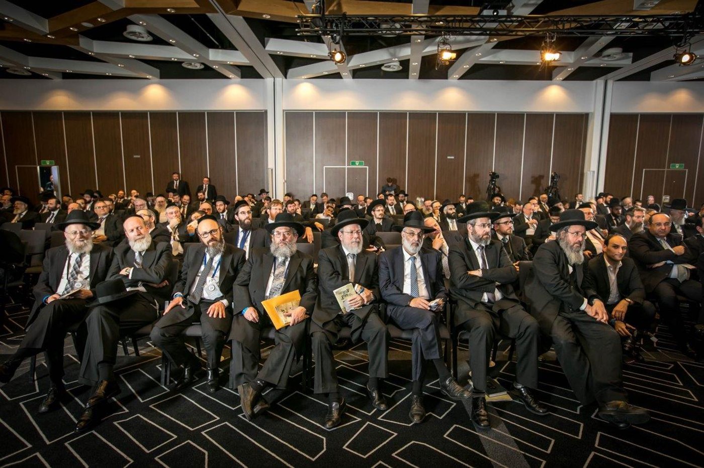 300 רבנים התכנסו באמסטרדם: "האיסלאם הקיצוני רוצה לחזור לימי הביניים"