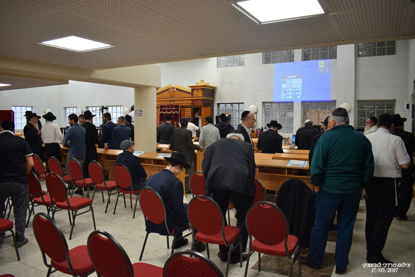 שלושים לפטירת הרב מענדל דייטש הי"ד. צפו