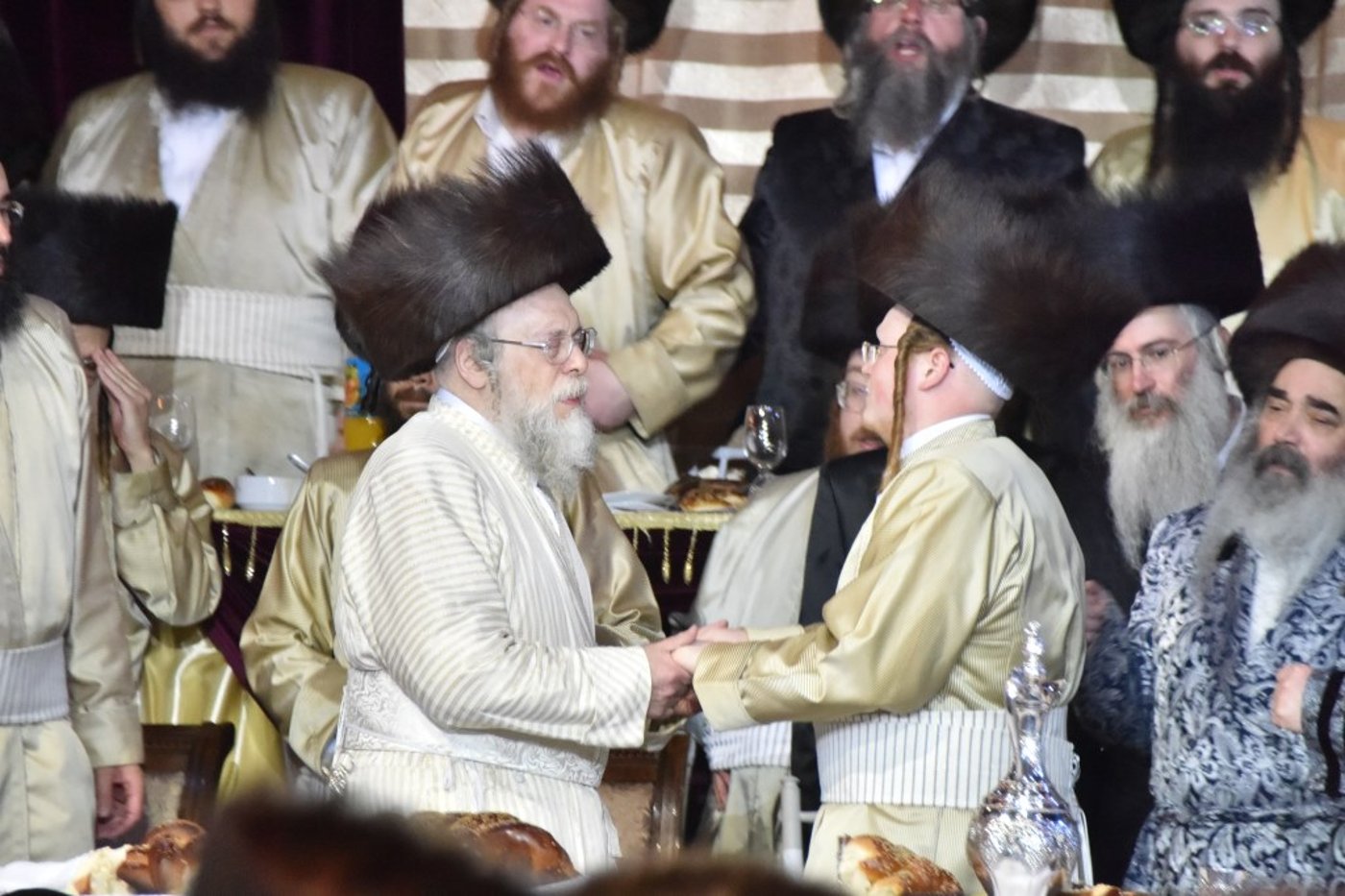 שמחת החתונה בחצרות תולדות אהרן - נדבורנא חיפה - זידיטשוב ארה"ב