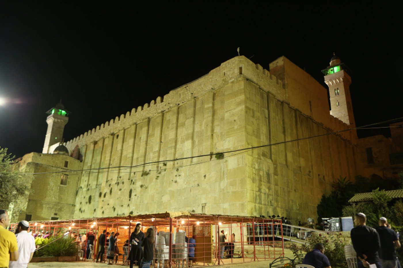 הזיה: 'מערת המכפלה אתר מורשת פלסטיני'
