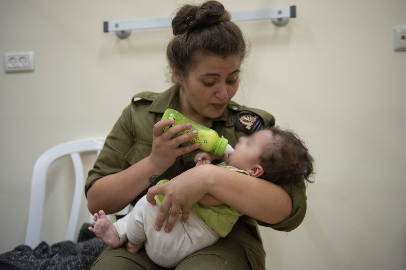 הסיוע נחשף: ילדה סורית מדברת על העזרה הישראלית • צפו